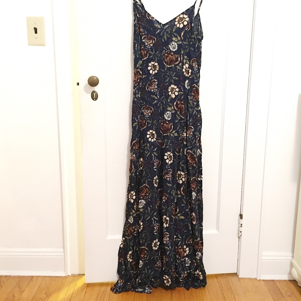 Abercrombie Maxi Dress. NWOT